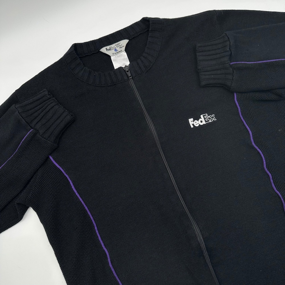 FedEx Unisex Medium Stan Herman VF Imagewear Full Zip Knit Sweater Black 
Read